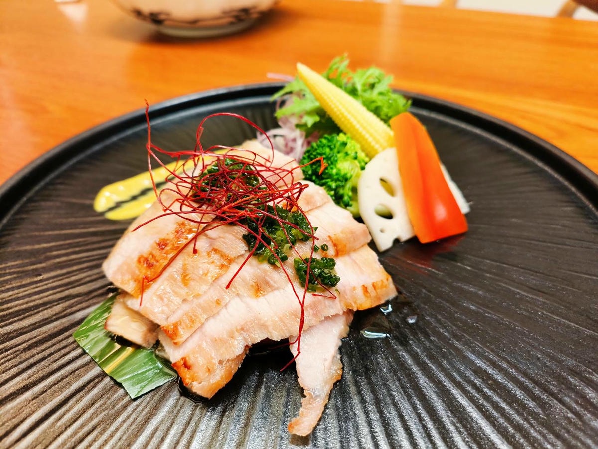 寵物友善餐廳|台中市|西區|千汌日本料理|秋蟹套餐|寵物可落地|慶生|包廂 - 第24張圖